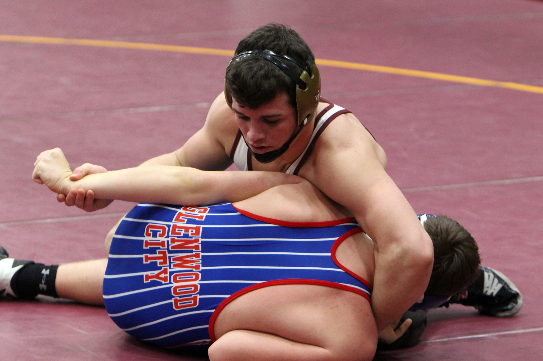 Whitetail Shootout Menomonie wrestling tournament 1-31-20